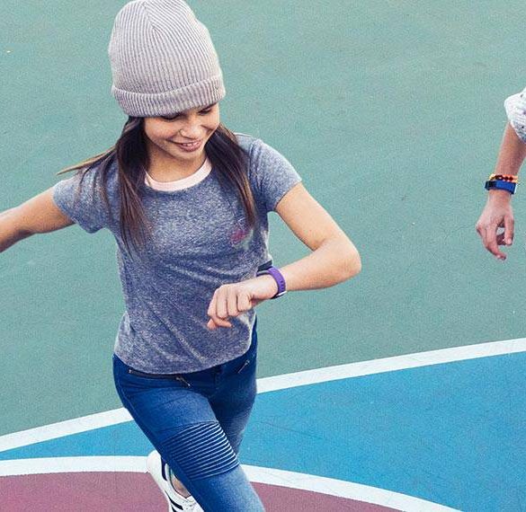 Fitbit Ace, le bracelet connecté destiné aux enfants